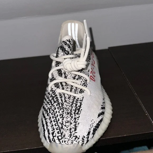 zebra yeezys BARELY WORN.